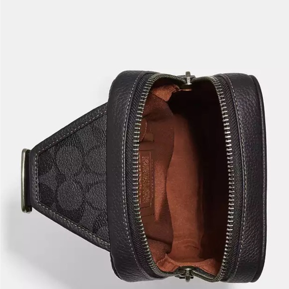 Sullivan Pack In Blocked Signature Canvas - Picture 4 of 5